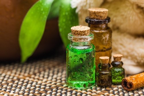 Olio di melaleuca per eliminare le verruche