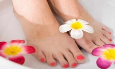 Come avere piedi perfetti in 15 minuti