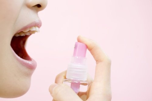 spray bocca
