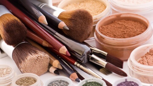 Prodotti di bellezza da non condividere mai Prodotti di bellezza da non condividere mai