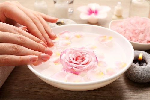 Acqua di rose