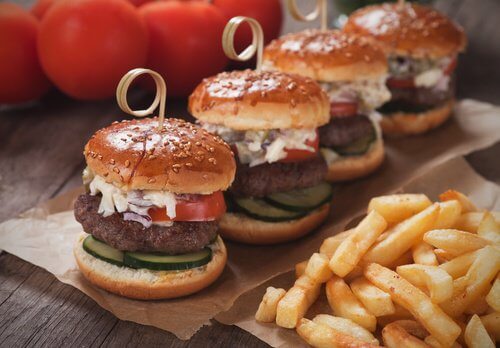Big Mac: cosa il succede al corpo con il fast-food?