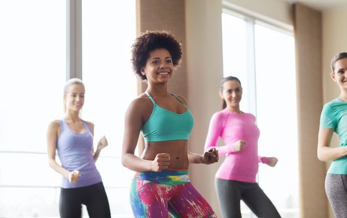 Ballare aiuta a modellare gambe, glutei e vita