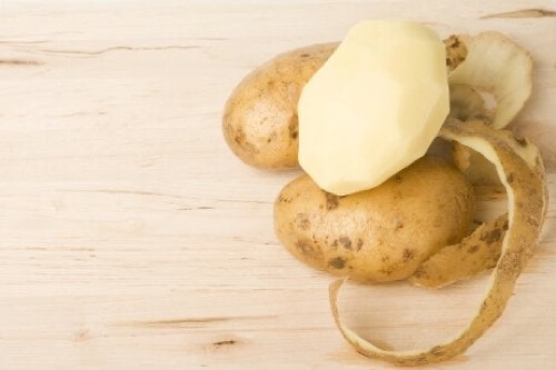 Patata sbucciata