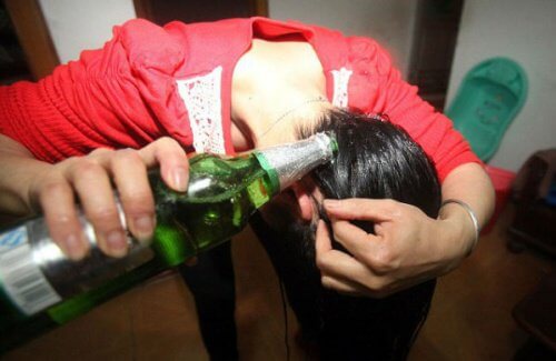 Birra per la cura dei capelli e della pelle: 6 usi speciali
