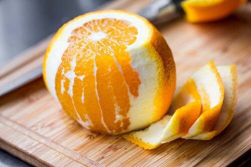 scorza d'arancia - i benefici dell'arancia