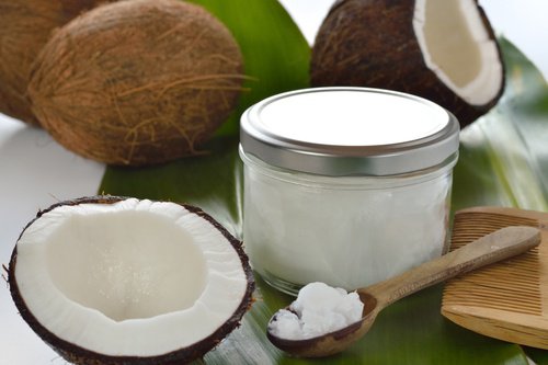 Il cocco può aiutare a combattere l’obesità Il cocco può aiutare a combattere l’obesità