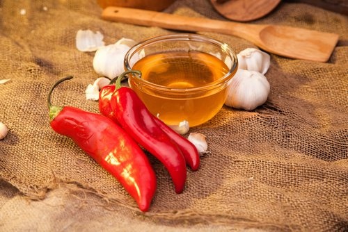 Peperoncino e miele