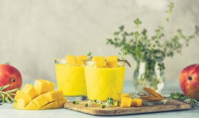 Frullati a base di curcuma: 3 deliziose ricette ricche di antiossidanti