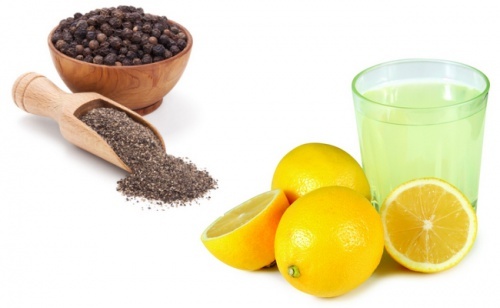 rimedio a base di limone olio d'oliva e pepe nero