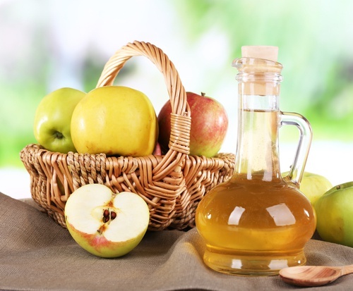 aceto di mele e mele