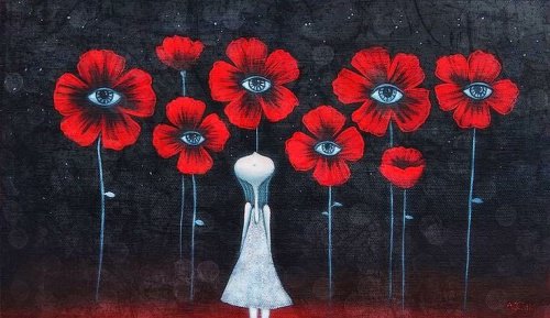 donna circondata da fiori con al centro un occhio