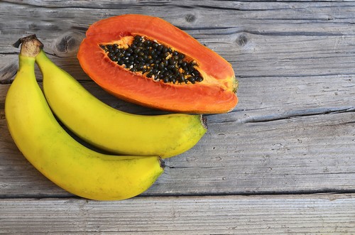 Papaya e banane.