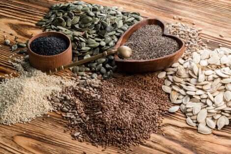 Semi vari per ridurre l'artrite.