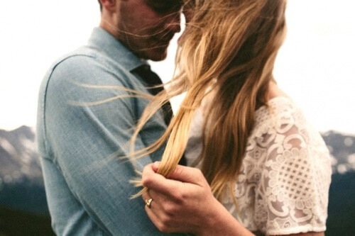 A volte abbiamo solo bisogno di una carezza