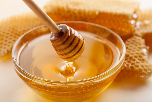 Un cucchiaio di miele al giorno fa bene al cervello