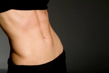 Ventre piatto in due settimane: è possibile?