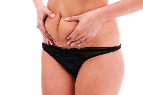 7 consigli per sconfiggere il grasso all'addome