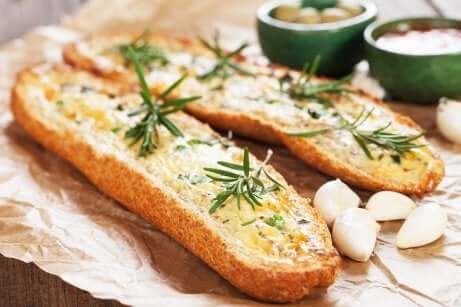 Pane all'aglio