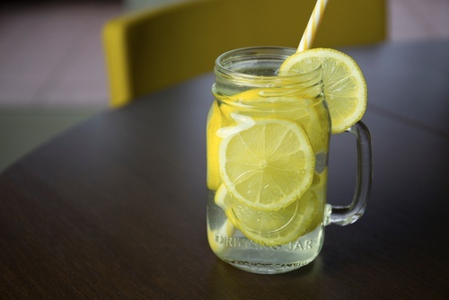 Acqua e limone