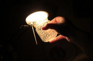 Vernice e luce contenitore luminoso