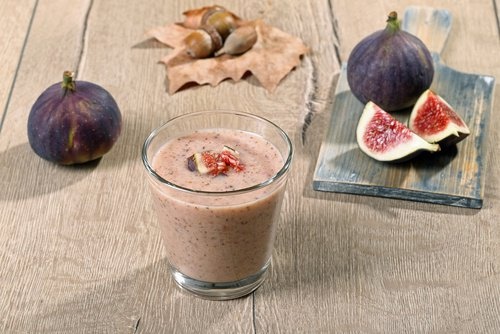 fichi-e-latte-di-sesamo combattere stitichezza
