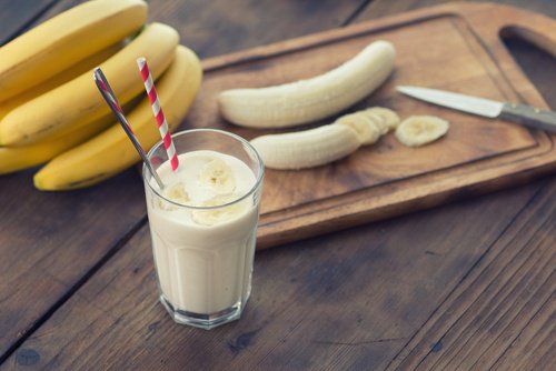 Smoothie alla banana per eliminare il grasso addominale