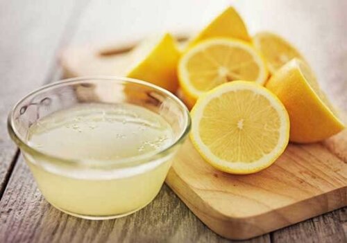 Succo di limone