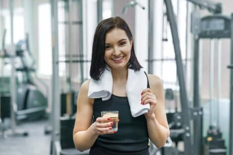 Donna in palestra