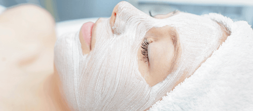 Maschera defaticante allo yogurt