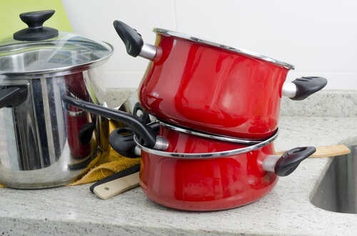 borace per pulire pentole