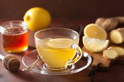 infuso di zenzero e limone sovrappeso