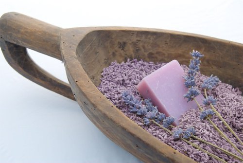 sapone alla lavanda per pelle con dermatite