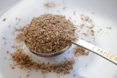 Semi di lino nella dieta quotidiana: 10 benefici