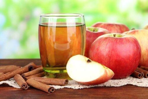 Bevanda mela e cannella