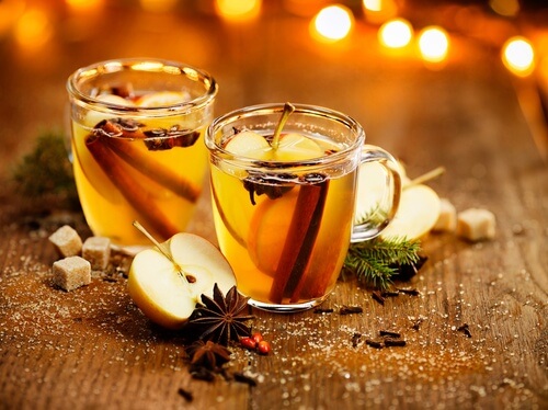 Succo speziato per recuperare le energie e il buon umore Succo speziato per recuperare le energie e il buon umore