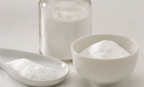 Veleno acido borico e bicarbonato per eliminare gli scarafaggi