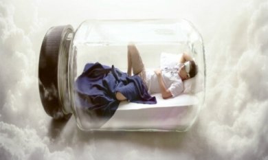 Cosa succede all'organismo quando si dorme fino a tardi?