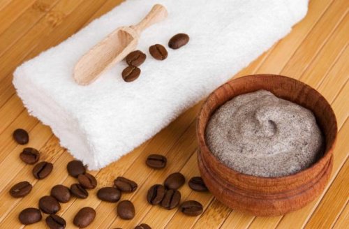 Crema di caffè e burro di cacao per le vene varicose