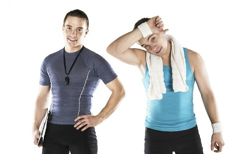 ragazzi allenamento sudore sulla fronte