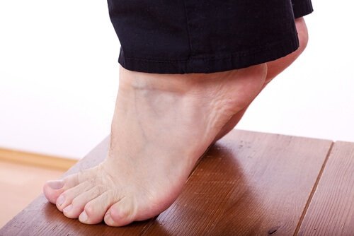 sollevamento-del tallone fascite plantare