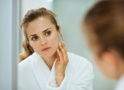 Maschere per eliminare le macchie dal viso Maschere per eliminare le macchie dal viso