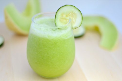 Frullato a base di melone e mela verde per perdere peso