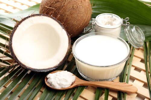Benefici dell'olio di cocco: eccone 6 incredibili