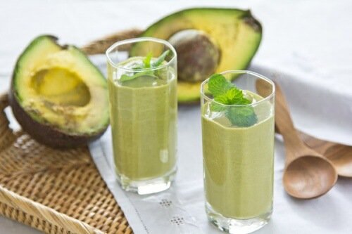 frullato-di-avocado