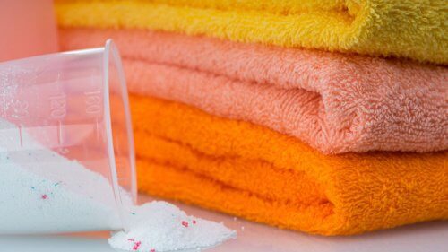 Lavare gli asciugamani con 5 rimedi naturali