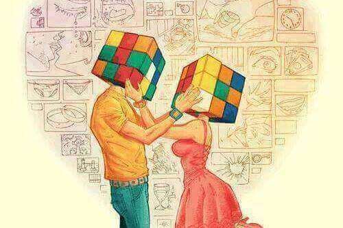 coppia-con-cubo-di-rubik-in-testa