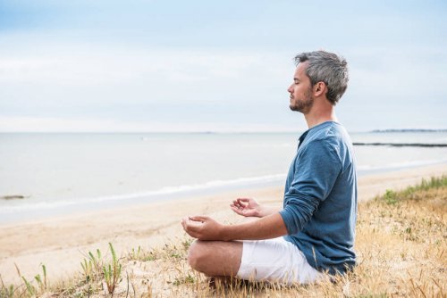 Curare la depressione con lo yoga