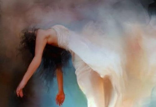 donna-con-vestito-bianco