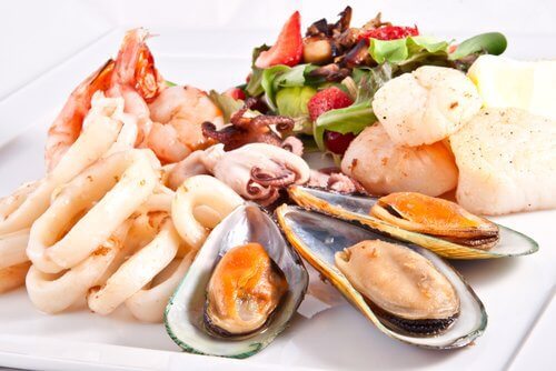 I frutti di mare sono ricchi di ossalato che può provocare i calcoli renali